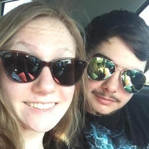 Meet your Posher, Aric